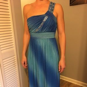 Beautiful blue prom/formal dress by deb. Size 5.